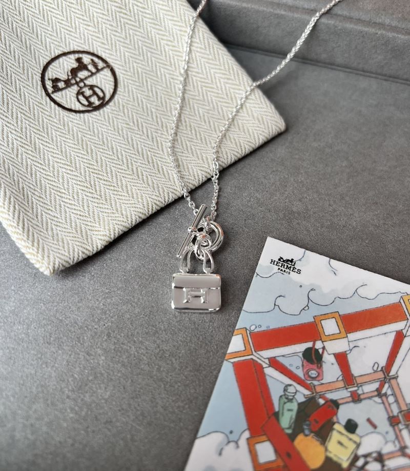 Hermes Necklaces